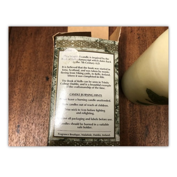 Book of Kelly’s,candle, Trinity College Dublin, Ireland, 5.5” tall, new in box.: - Picture 3 of 8